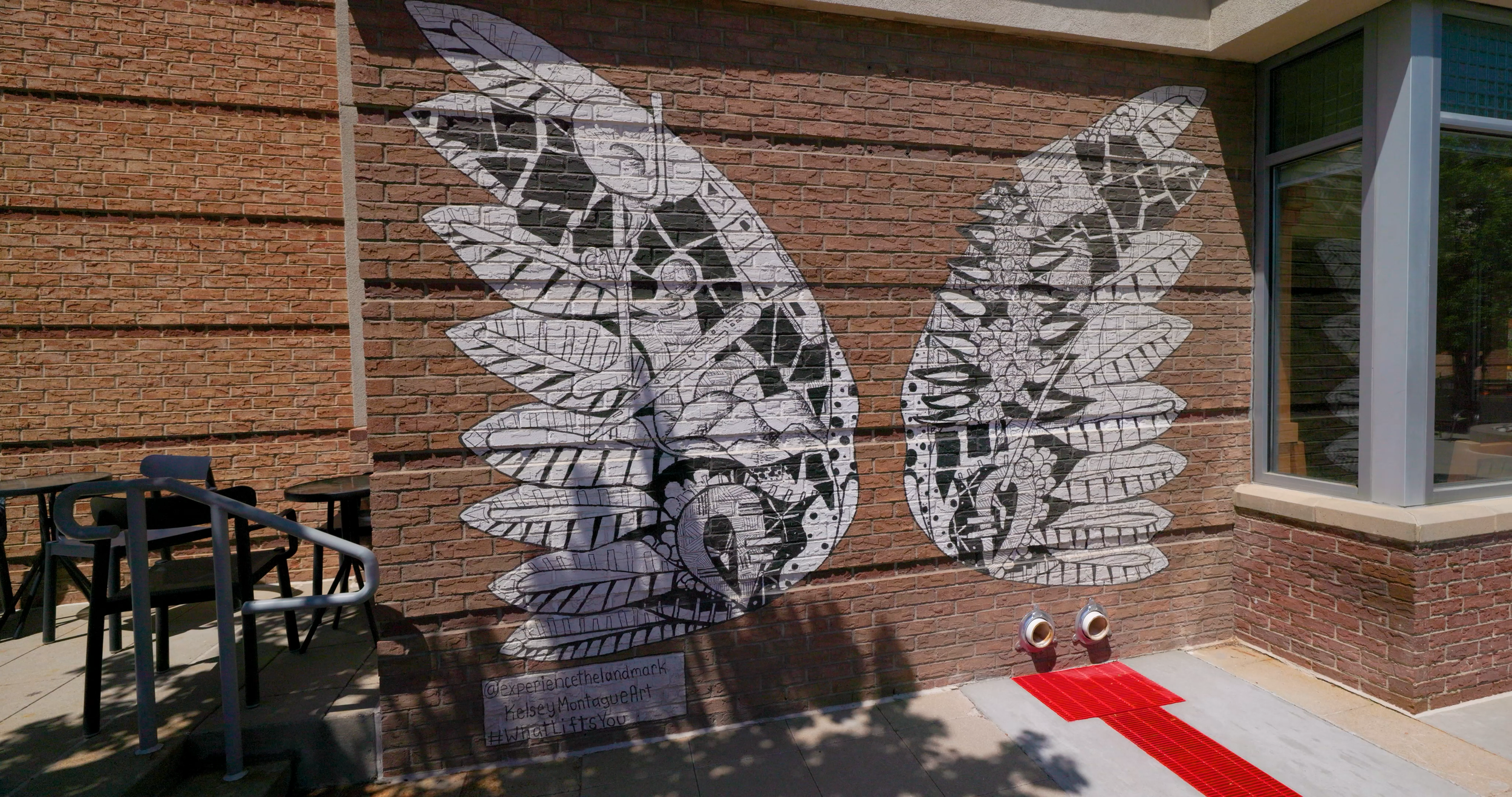 Landmark_Wings.png
