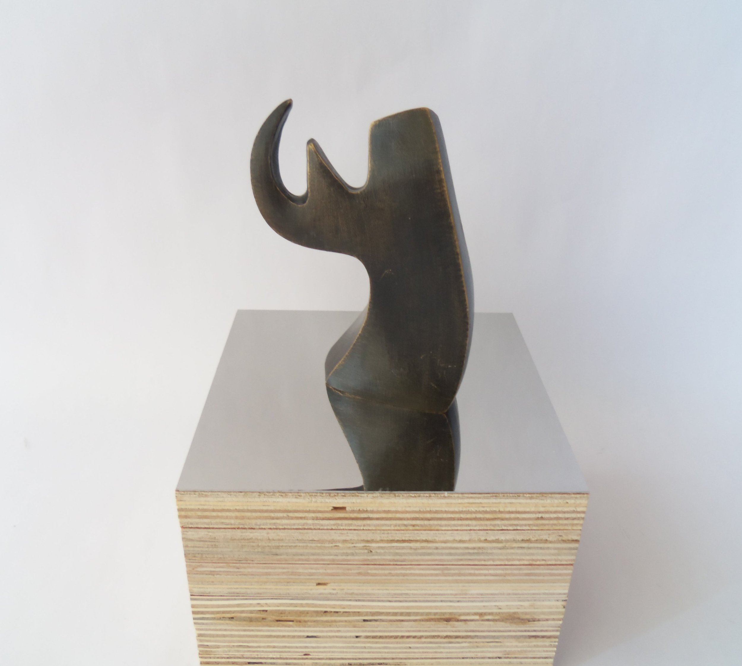 Nayla Romanos Iliya, MEM, 2013, Bronze, plywood and  mirrored stainless steel, Variable Height x 15 x 15 cm, Edition of 20 + 5 AP