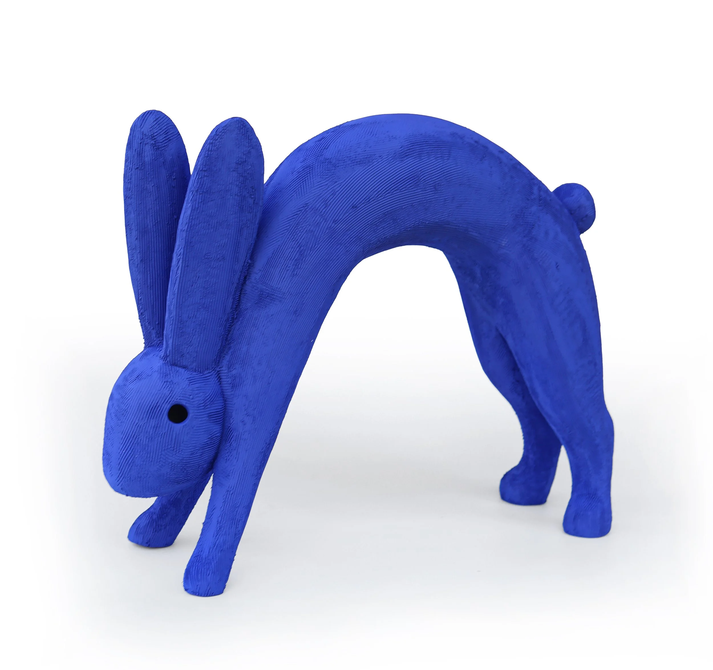 Austyn Taylor, Bravo, 2025, Stoneware, 47 x 37 x 15 cm