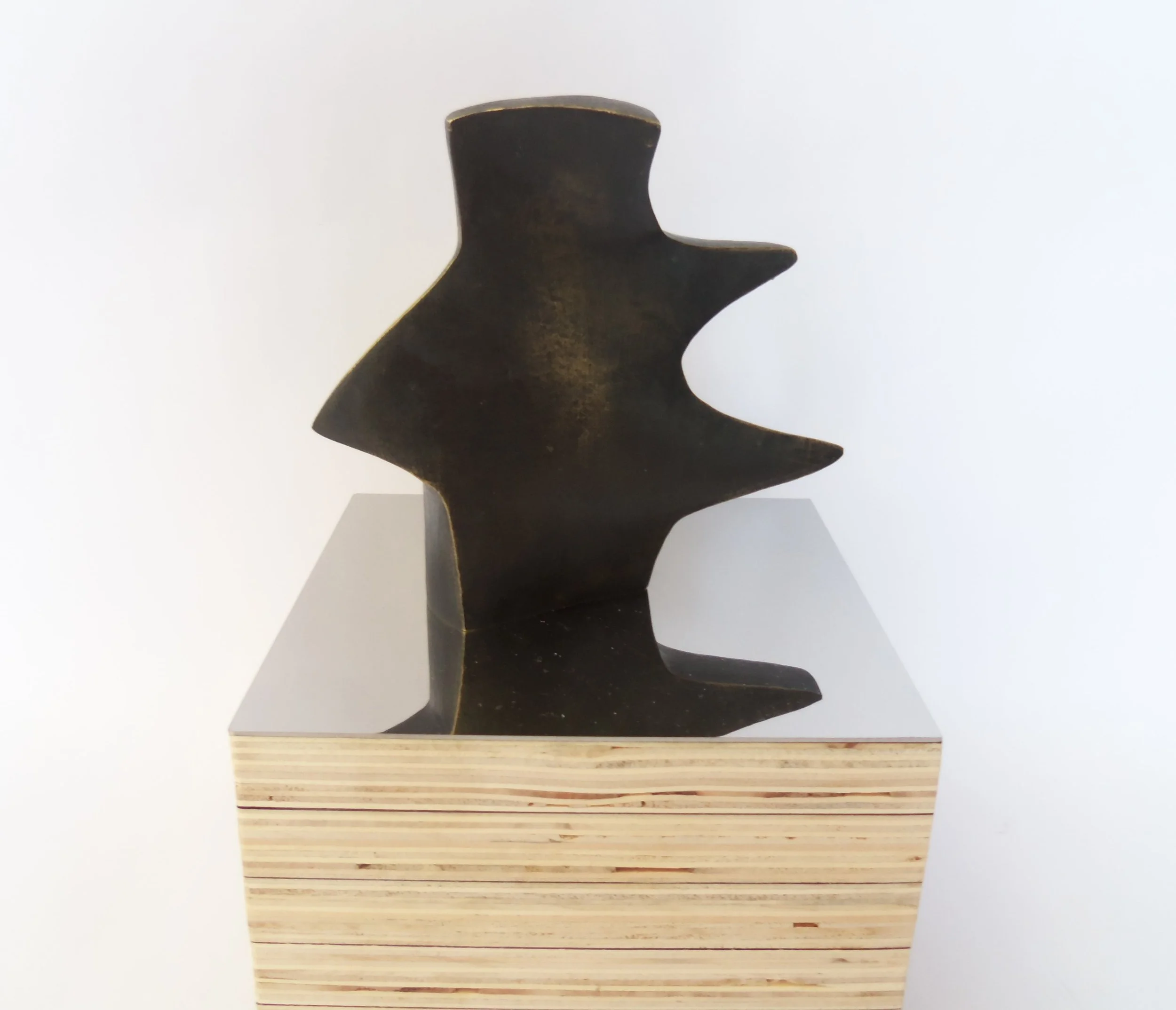 Nayla Romanos Iliya, ALEPH (I), 2014, Bronze, plywood and  mirrored stainless steel, Variable Height x 15 x 15 cm, Edition of 20 + 5 AP
