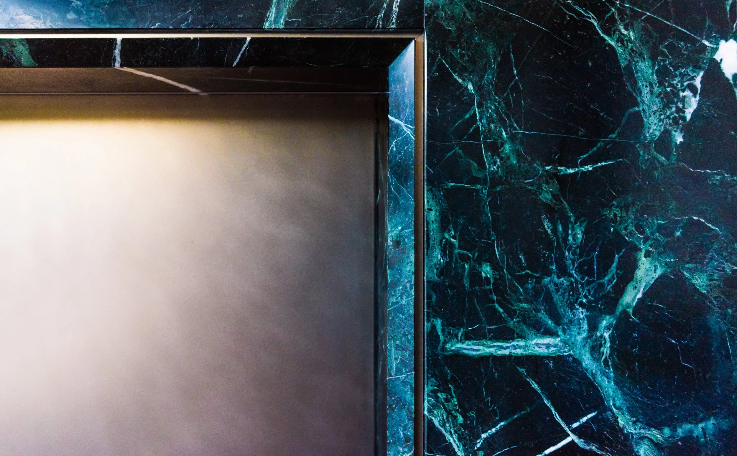 2022-09-15_Occhio_HID_Green Wolfe Residence_WEBSITE-19.jpg