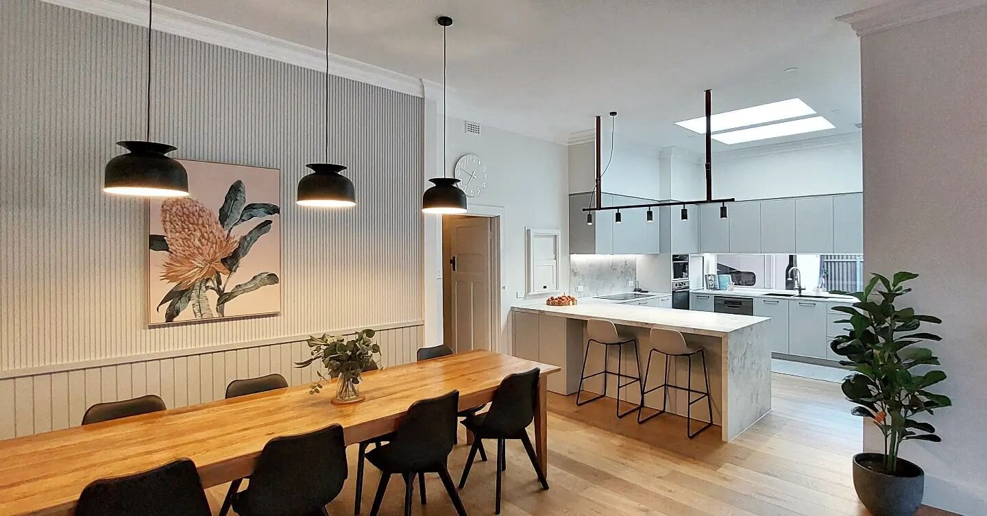 Swipe right to see the before shot of this gorgeous kitchen/dining room transformation we created for one of our fab resi clients 😍