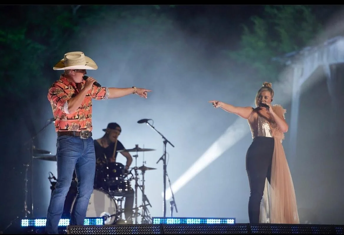 CMT 2021
@laurenalaina @jonpardi 
This performance was fire! 
@cmt