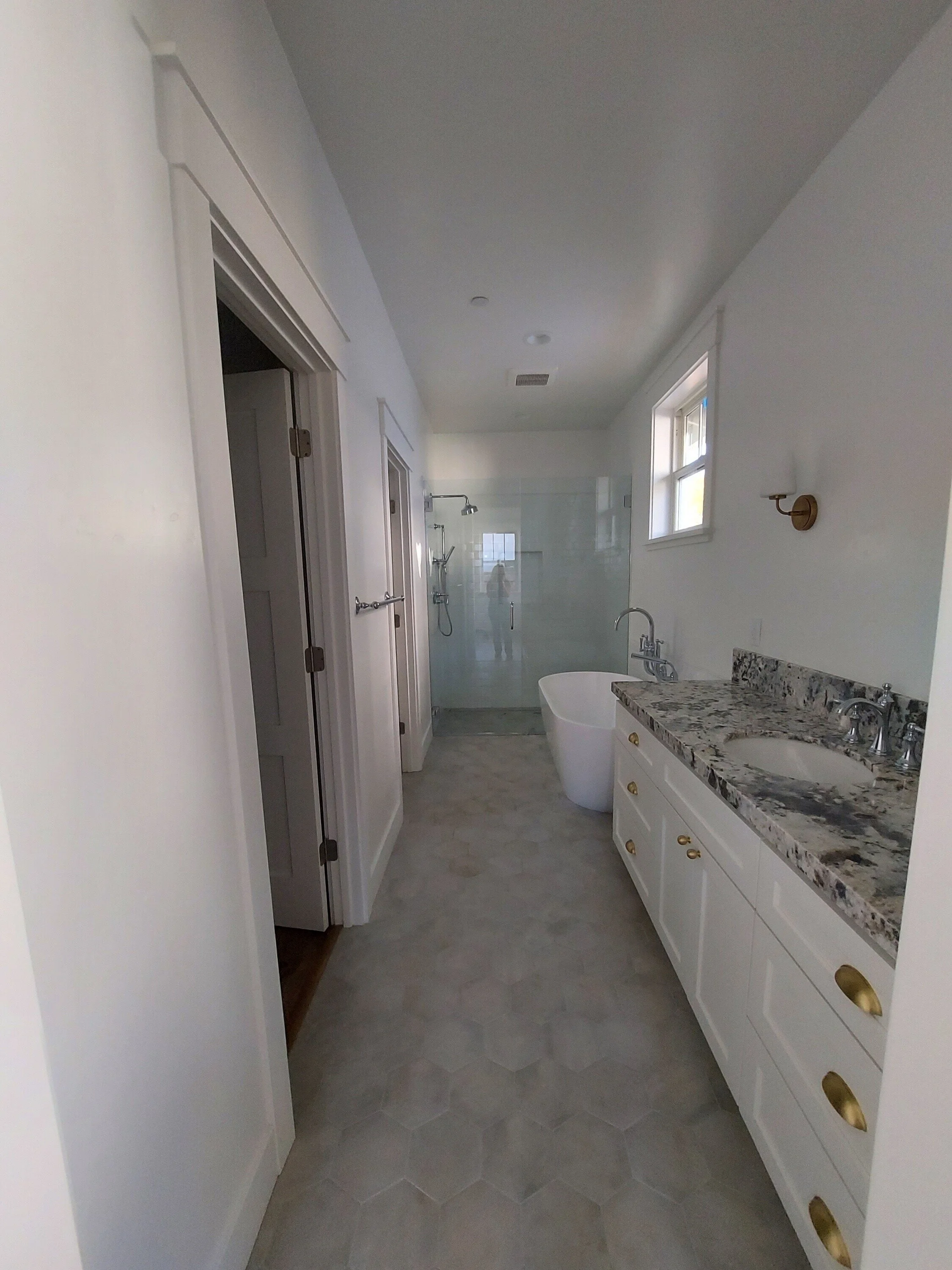 BohallMasterBath 2.jpeg