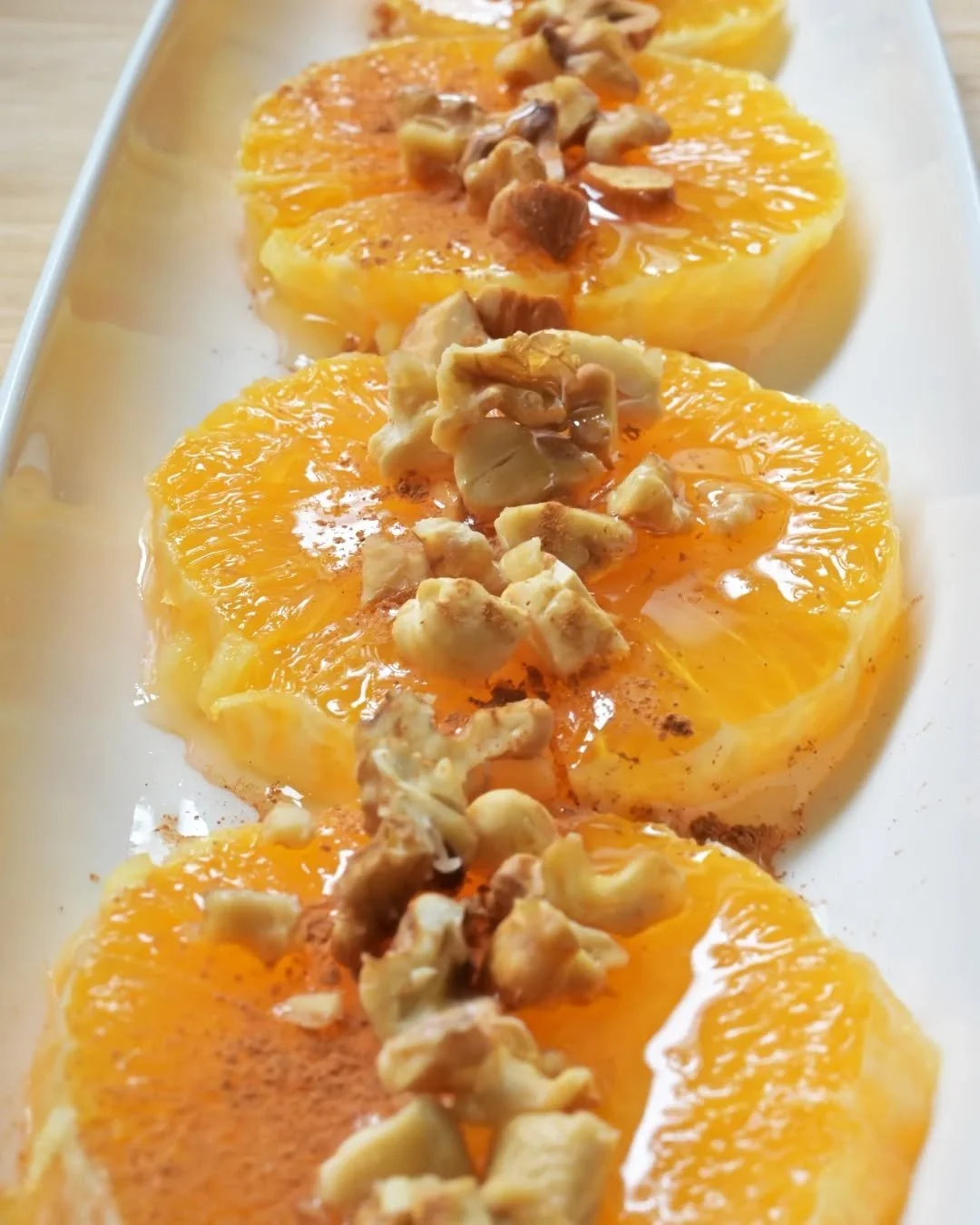 🇯🇵モサラベ風オレンジ
(翻訳中)

🇪🇦Naranjas al estilo moz&aacute;rabe
Un recuerdo intenso que guardo de mi infancia es el olor a azahar durante los meses de Marzo, Abril y Mayo. Es el aroma de la provincia de Valencia que con los a&ntilde;os ha ido disminuyend