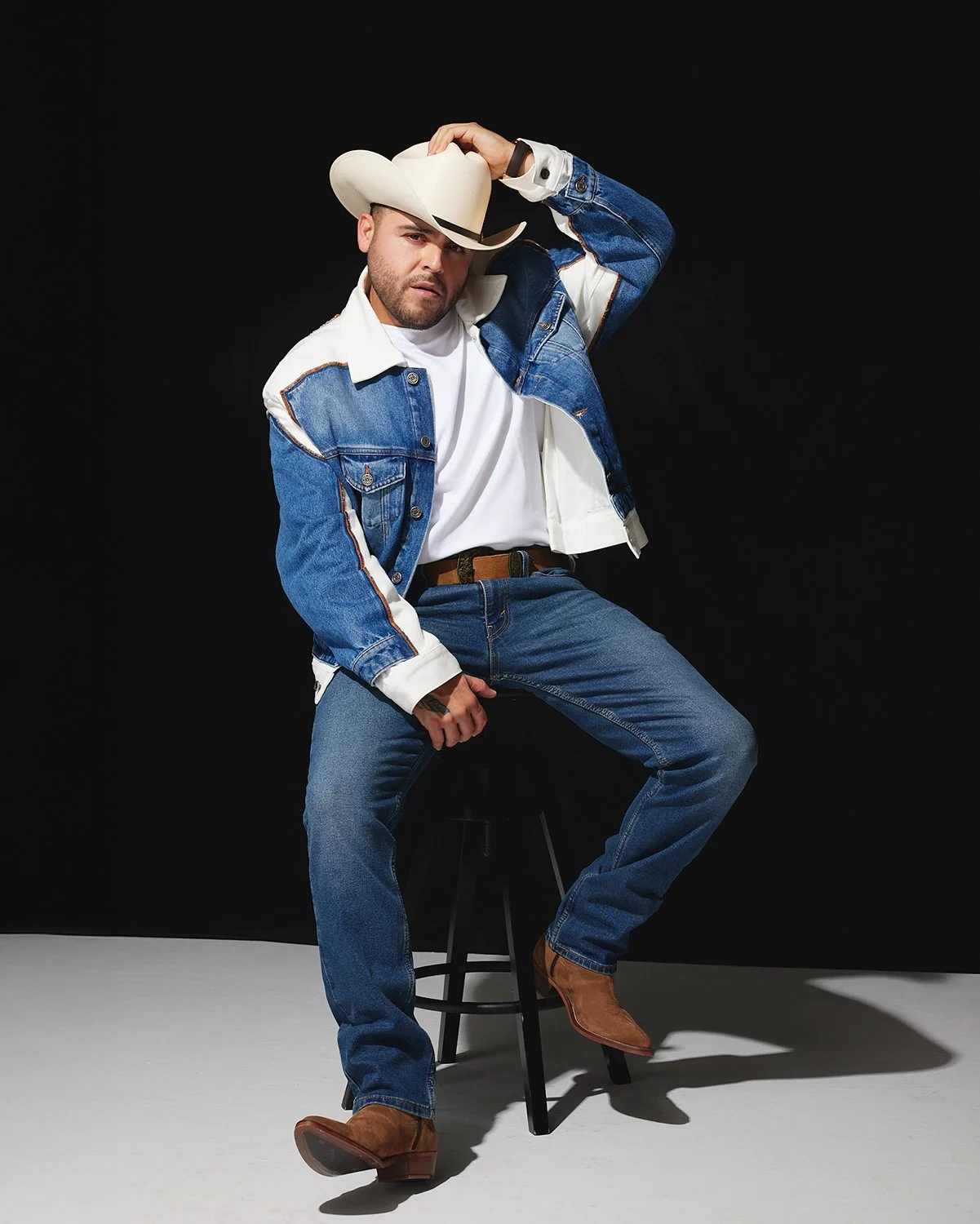 GO STUDIO - NEIL FAVILA5209.jpg