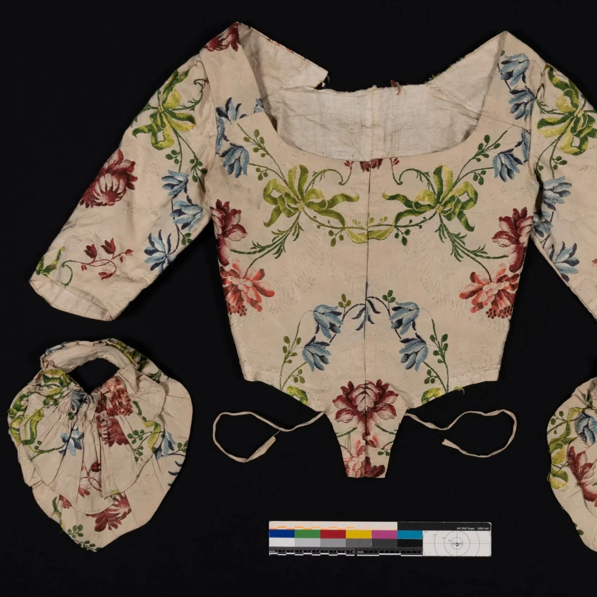 1770s Dress and Settee Project