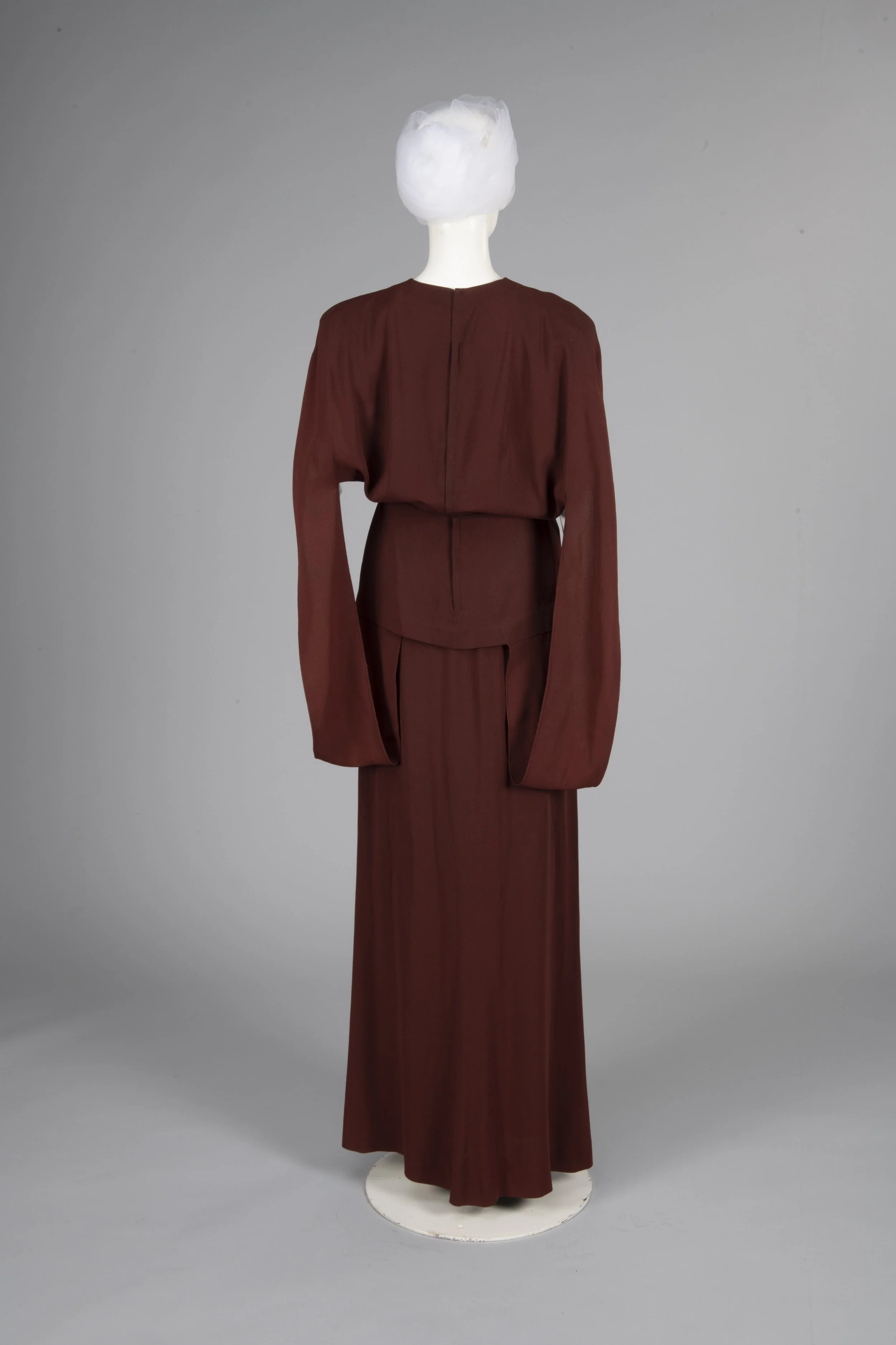 1998.21ab Original Back View