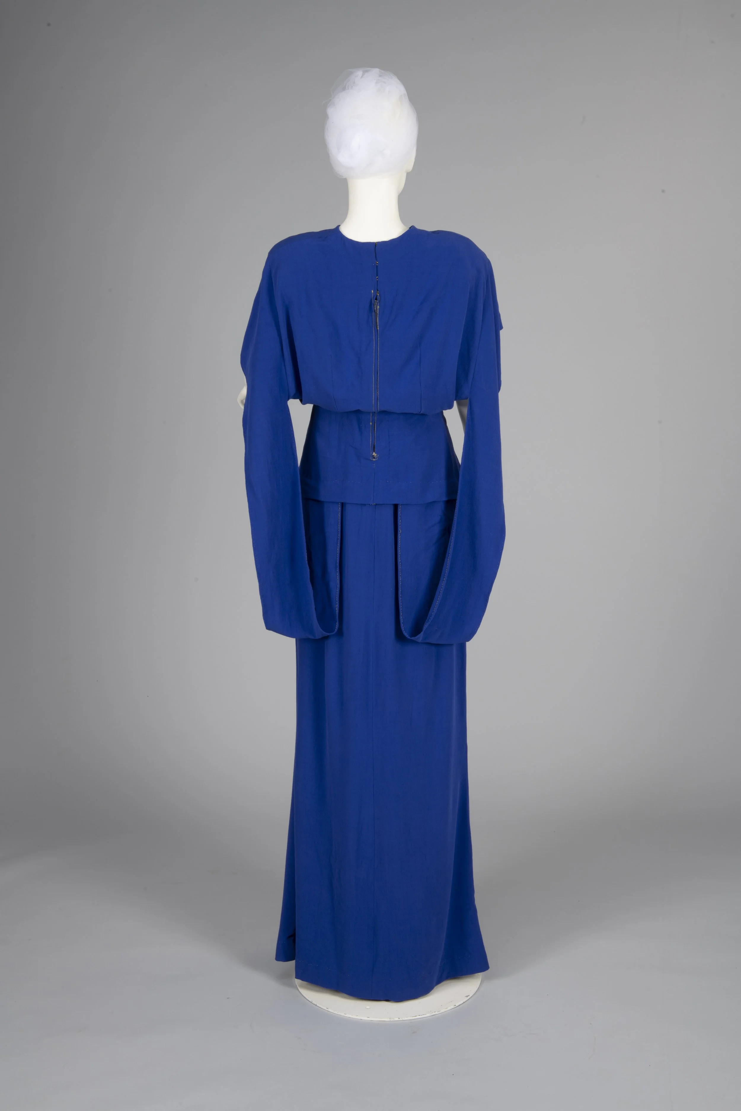 1998.21ab Copy Back View