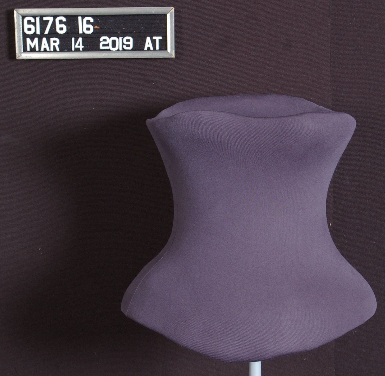 Finished mount front