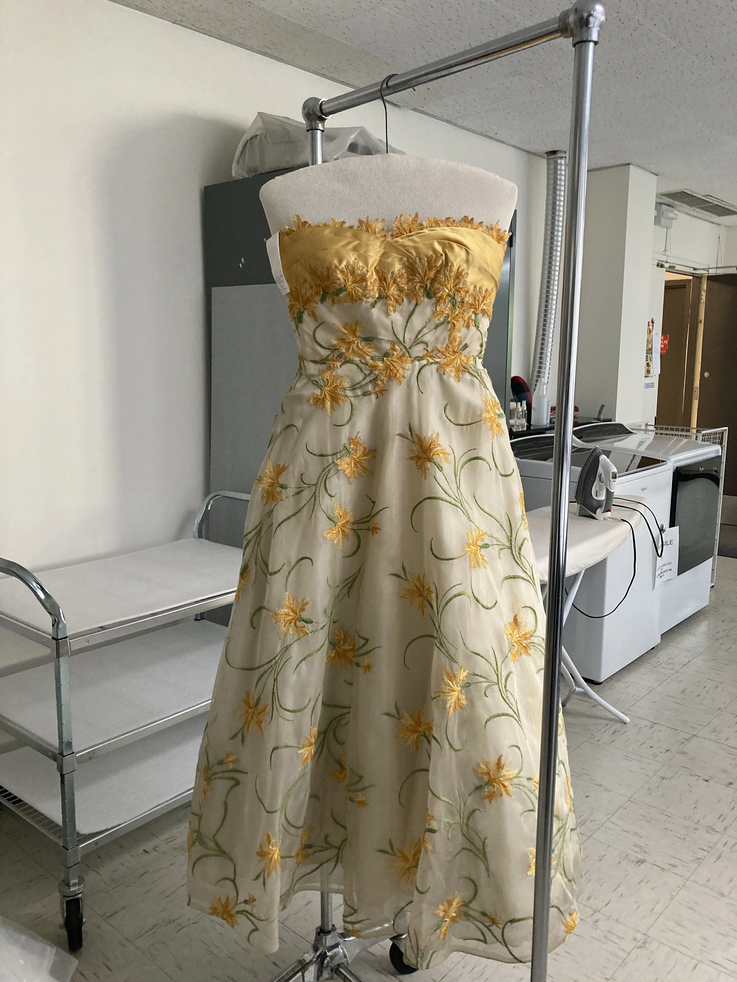 Now the strapless dress is nice and supported.