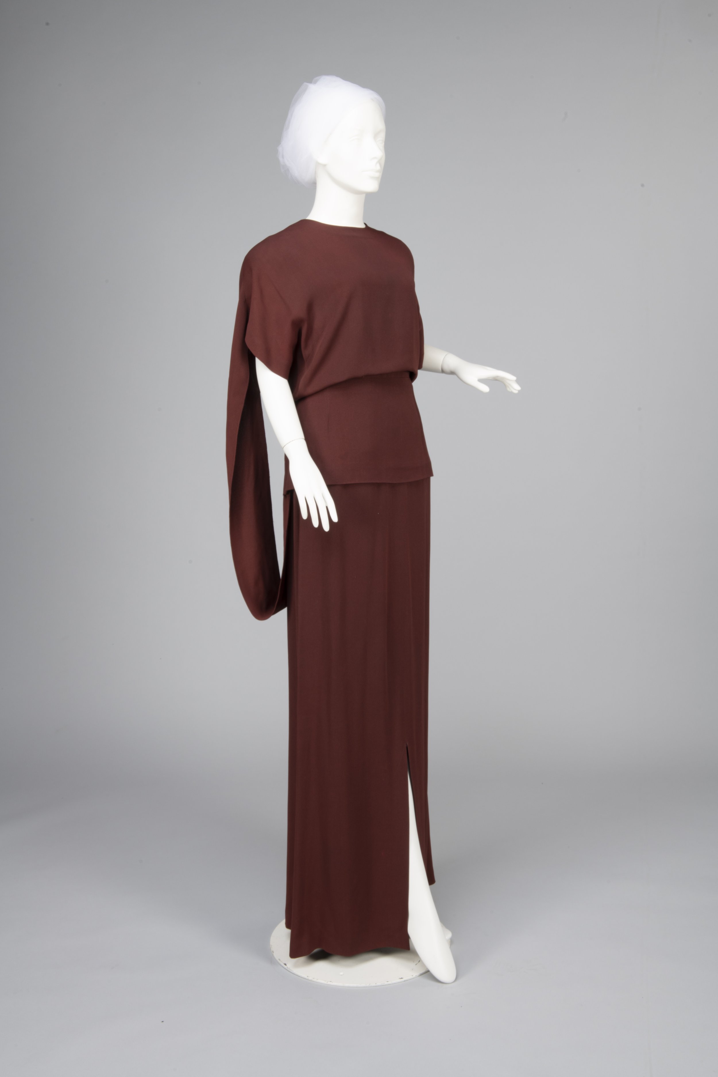 1998.21ab Original Side View