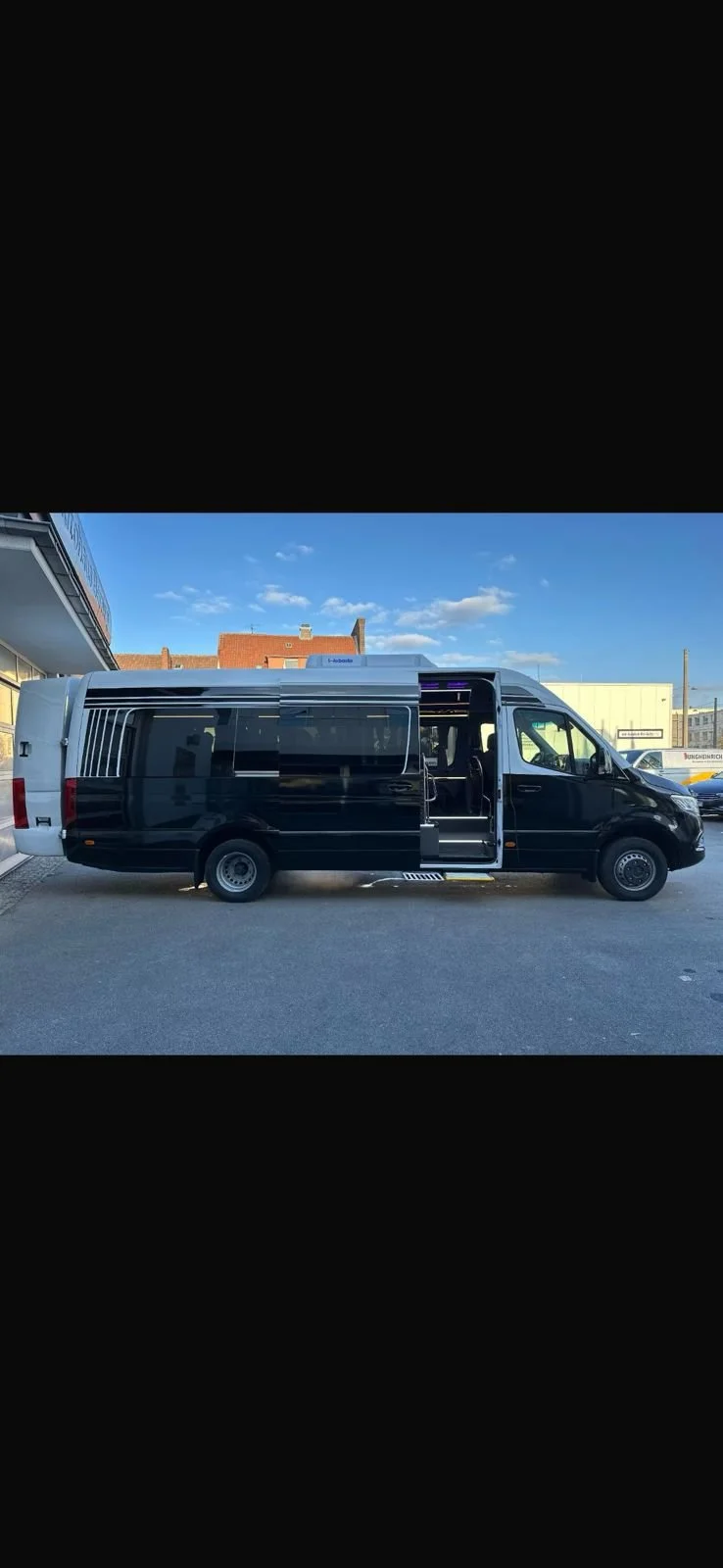 Luxury Mercedes Sprinter for private Iceland tours 16 passengers