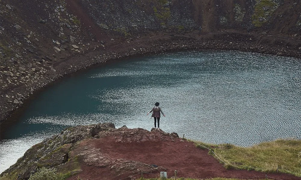 Person in the crater golden circle