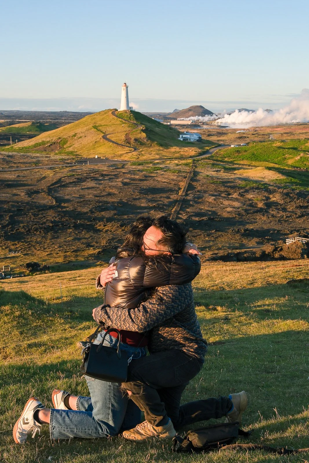 iceland-couple-engagment-moment-sunset