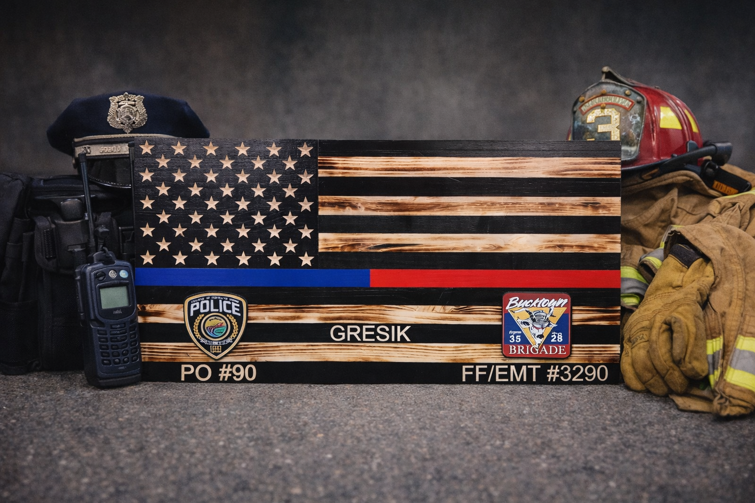 Thin red/blueline flag