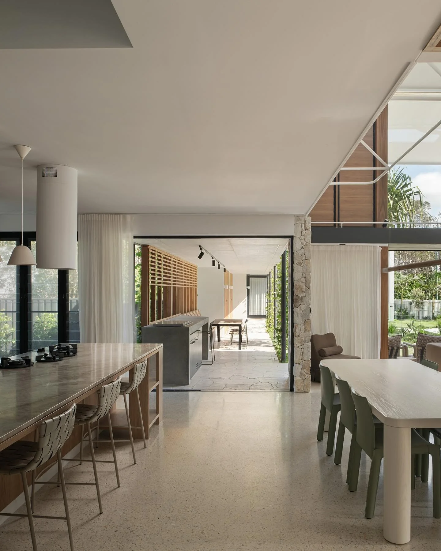 Peregian Beach House

Built by: @cooper.small
Photography: @jackgorephoto

#sunshinecoast #sunshinecoastarchitecture #queenslandarchitecture #australianarchitecture