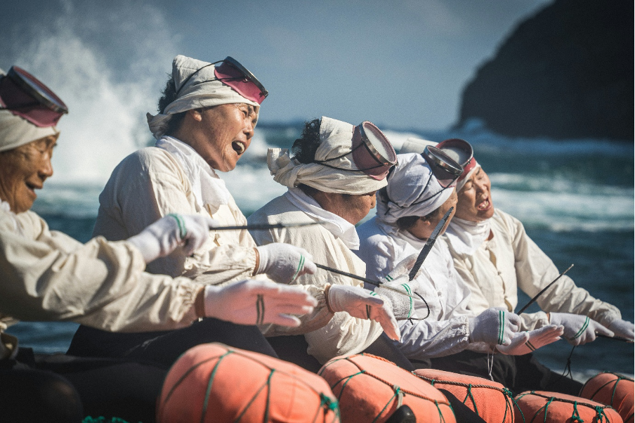 haenyeo divers women 2.png