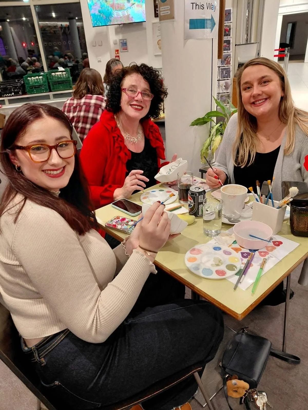 Fabulous time at on Friday at the Ladies' Ceramic Evening. Thanks to the team from @potsandpaint.uk in Ferndown who supplied all the equipment, and the volunteers from Church and @beacon_cafe_ferndown running the event. We're really looking forward t