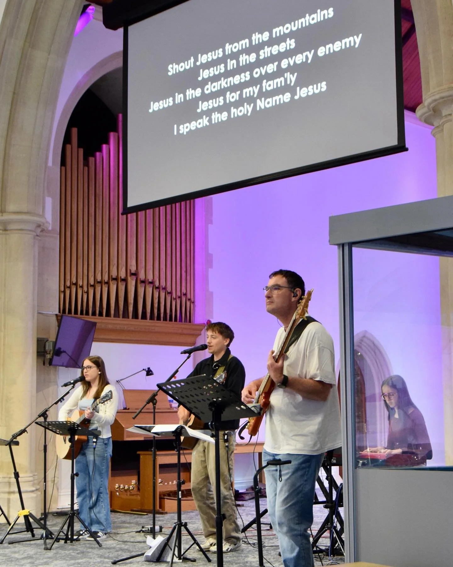 We're looking forward to gathering with you at our 10am Beacon service tomorrow! Please note, our 8.30am Rise service is pausing over the rest of August and will start again in September. Our 10am service continues as normal. See you there! 🙌