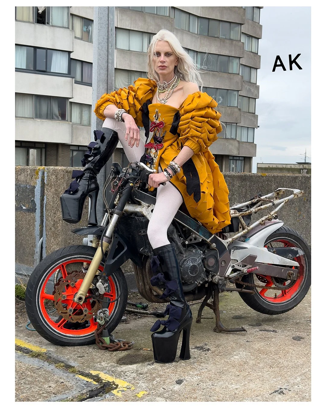 Photographer Juergen Teller, Stylist Sabina Schreder