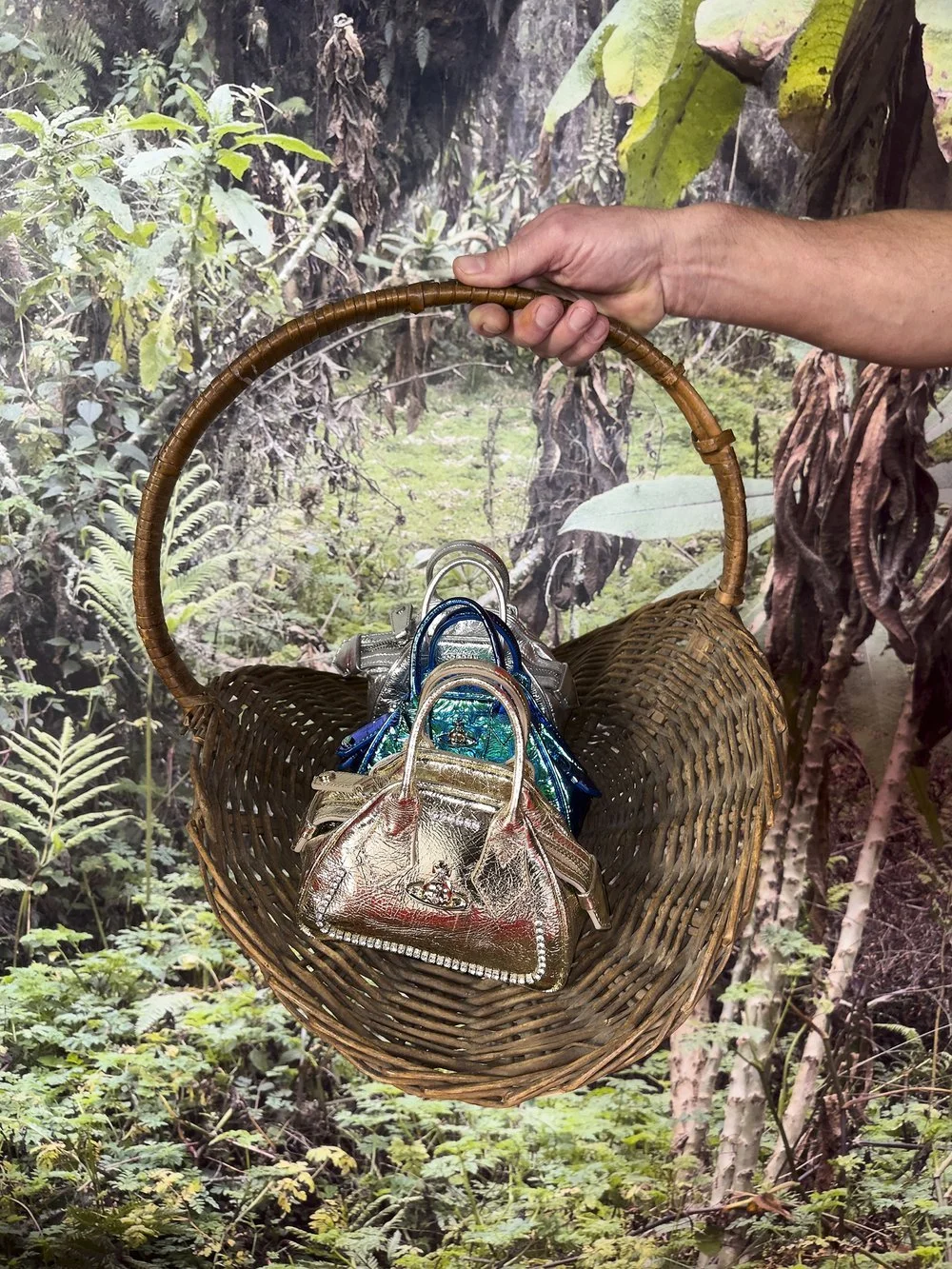 Photographer Juergen Teller, Stylist Sabina Schreder