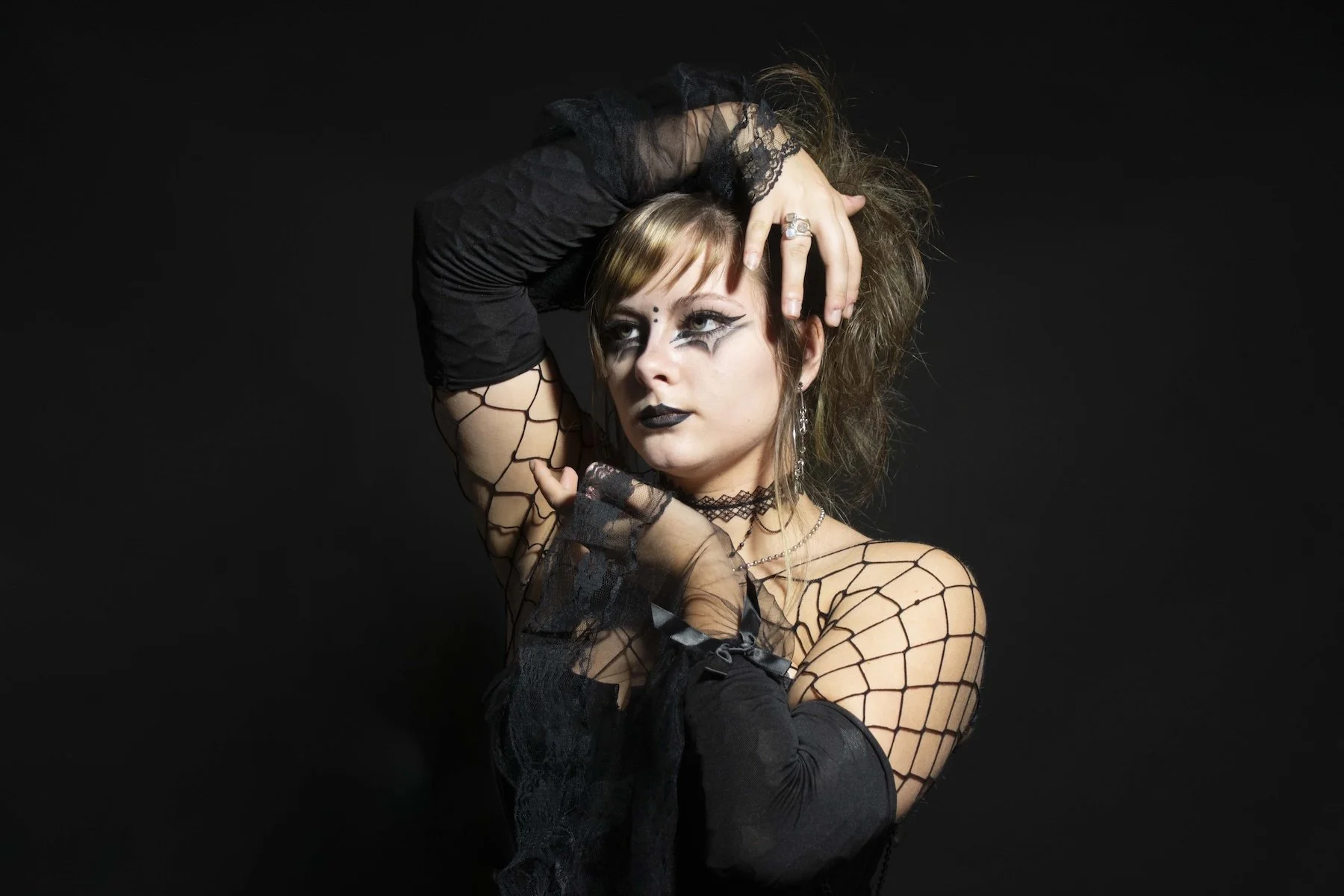 Eva Gothic - Caroline Figueroa