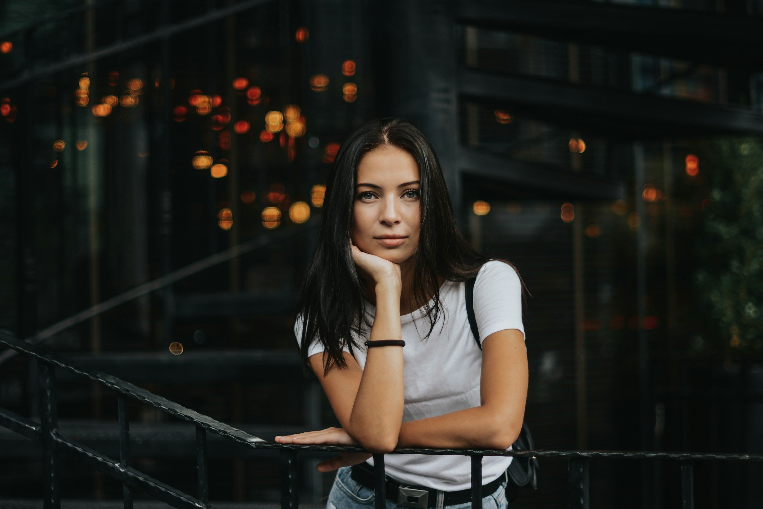 What Does a Sex Coach Actually Do? (&amp; Is It What You Need?)