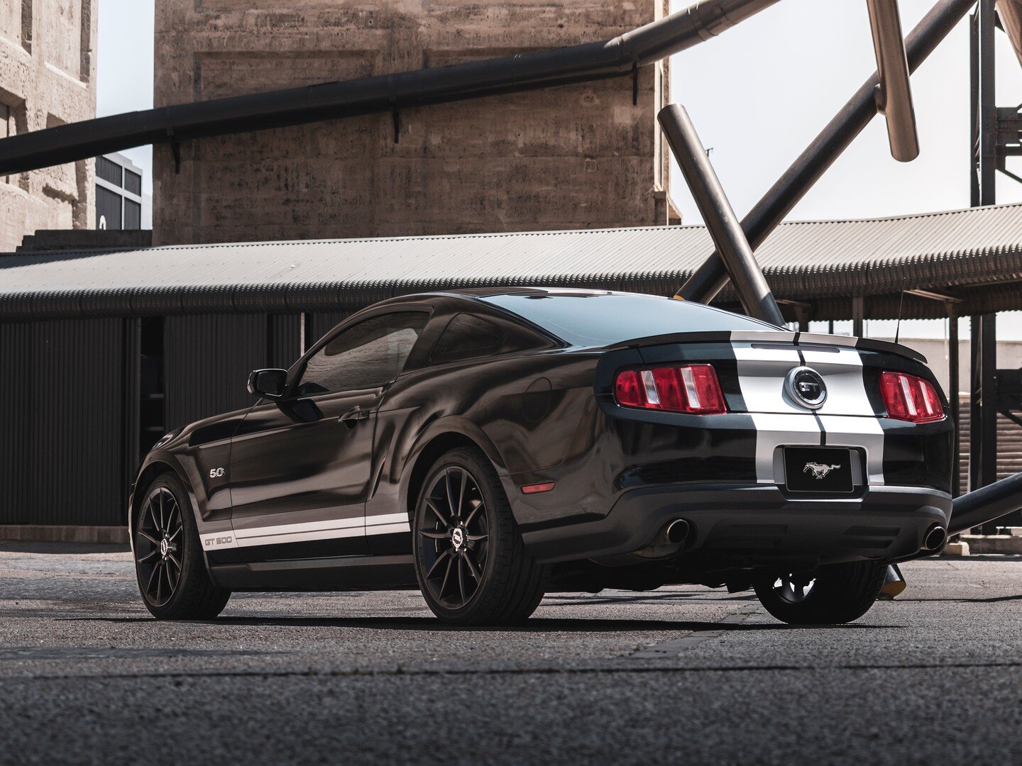 Worthy of being labeled art?

The Mustang has been an icon for nearly 60 years and we always welcome the chance to work on one.

Full gloss black wrap with silver detailing, shot at the beautiful @zeitzmocaa in @vandawaterfront.

#mustang #fordmustan