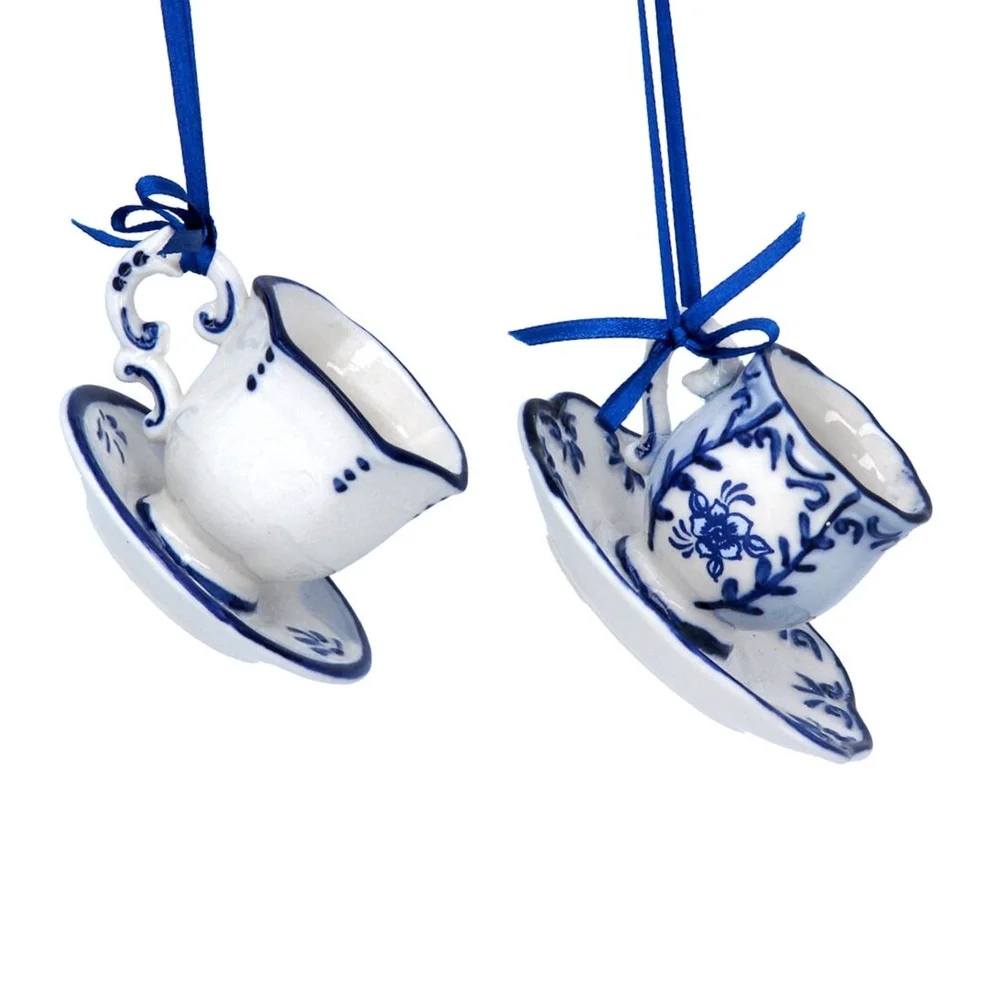 Ceramic Cup and Saucer Collection, V&amp;A £7