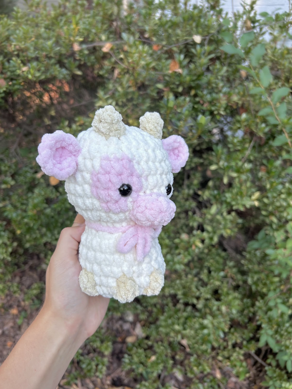 Mini Cow (Strawberry Milk)