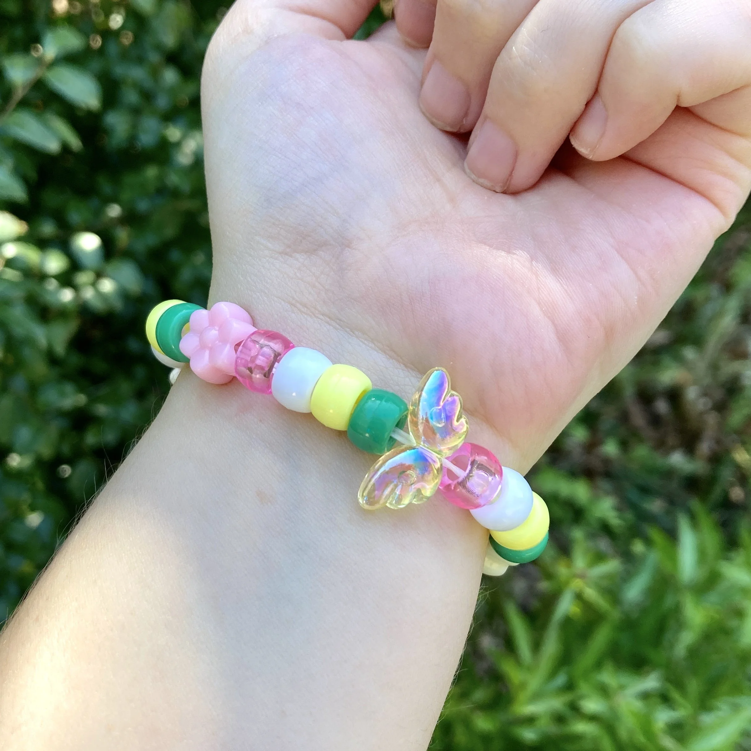 Springtime_Pony_Bead_Elastic_Bracelet_3.JPG