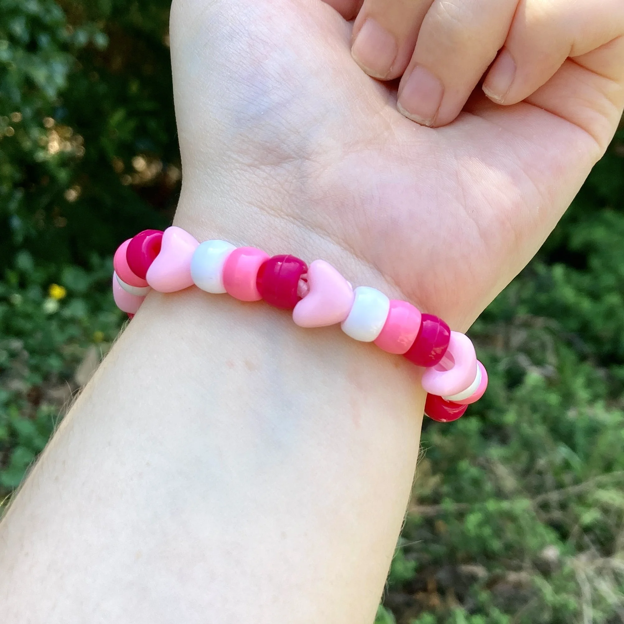 Ombre_Pony_Bead_Elastic_Bracelets_pink_2.JPG