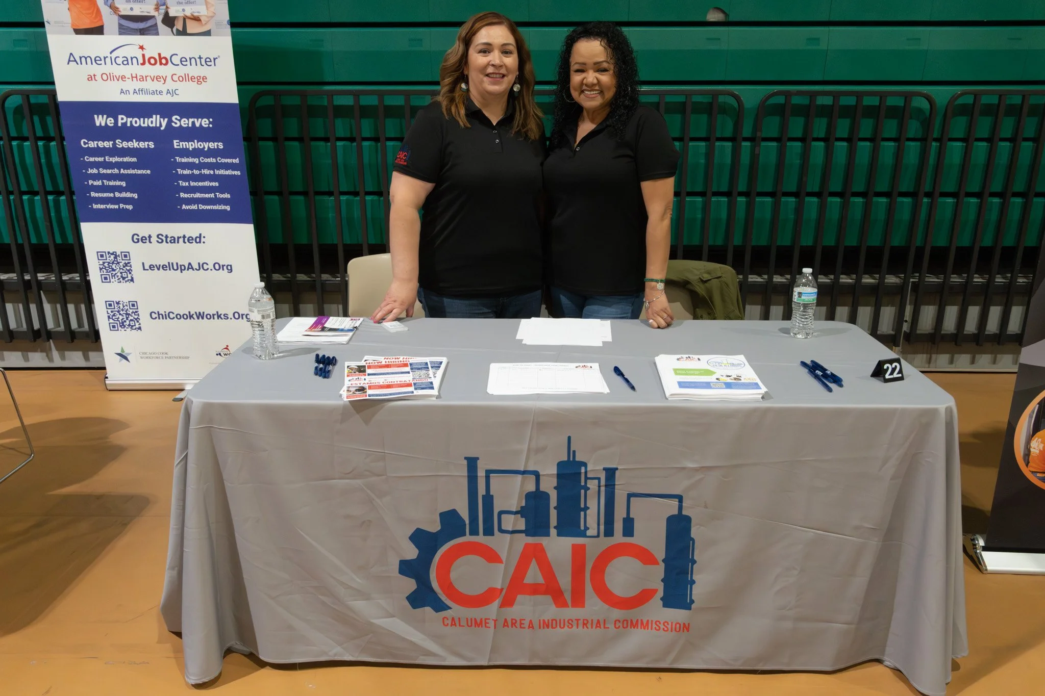 CAIC had a great time participating in the Spring Citywide Career Fair at Olive-Harvey College! Our Case Manager, Jackie Terrazas, and Career Planner, Delia Payne, enjoyed interacting with so many motivated job seekers throughout the day. We love par