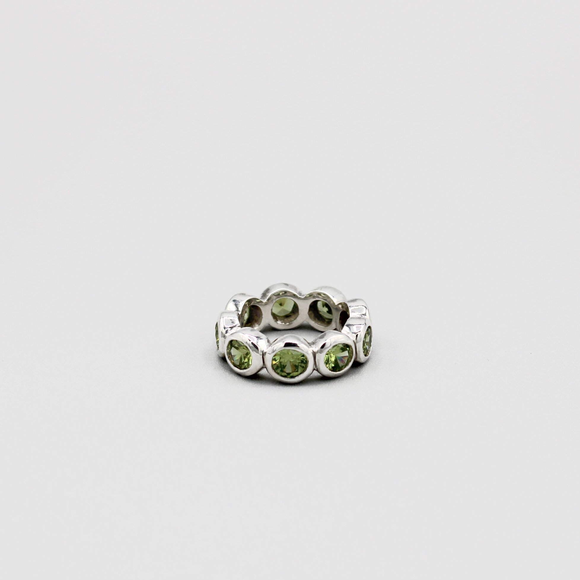 R19+silver_peridot+1+sq.jpg
