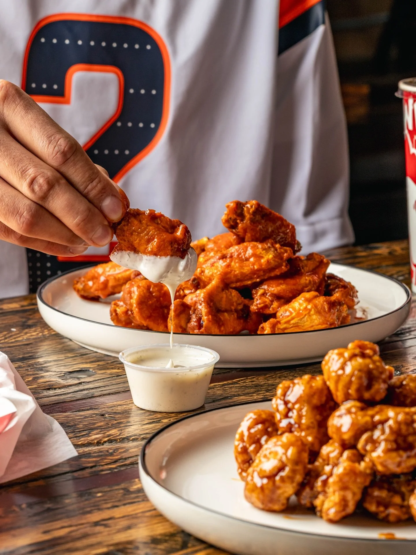 Playoff football 🤝 Wing Shack Wings 🔥

Our Game Day Specials might just be saucier than this weekend&rsquo;s game&hellip;Save your seat on the couch and preorder now to make sure you don&rsquo;t miss kickoff! 🏈