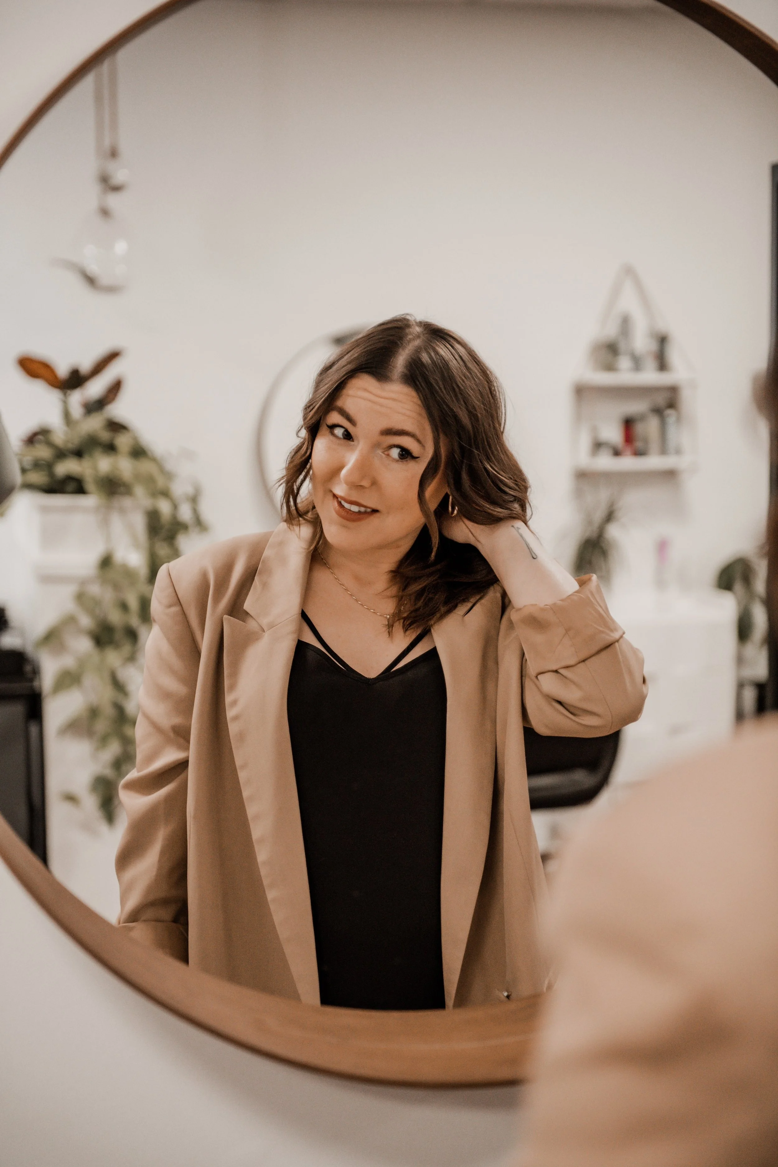 Windsor Ontario Hair Salon