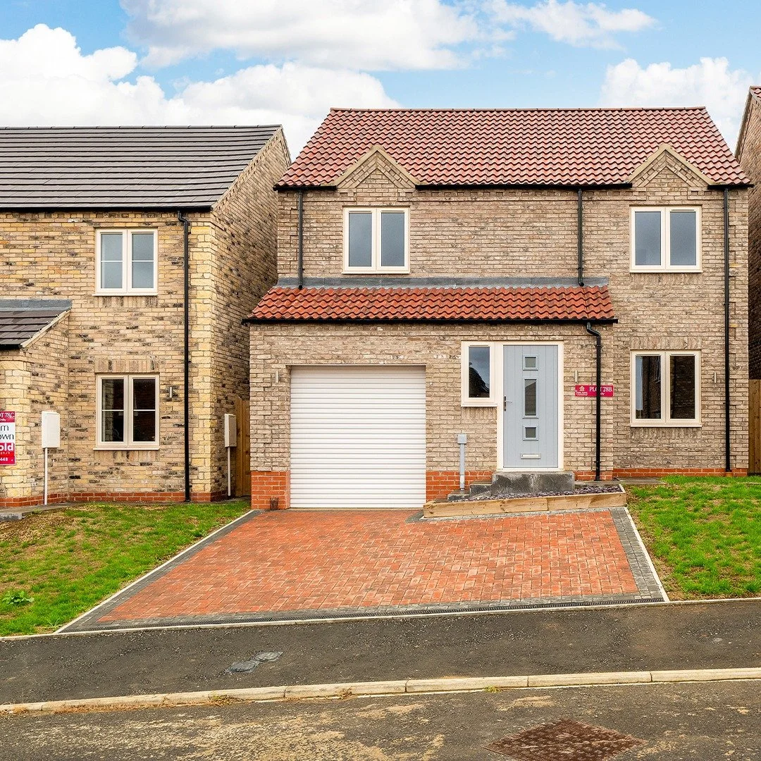 A few shots from this lovely new build 🏡📷

📌 Kirton in Lindsey
🏡 @truelovelincoln