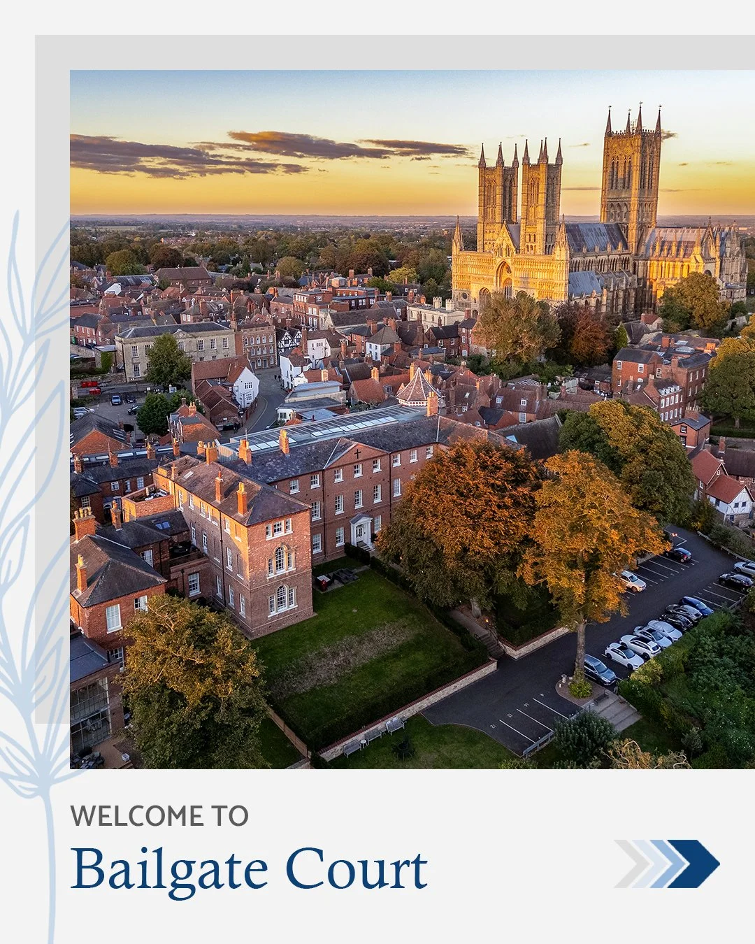 A few shots from this stunning apartment in Bailgate Court 🏡📷 Definitely one of the best balcony views in Lincoln 👀

📌 Lincoln
🏡 @mundysuk