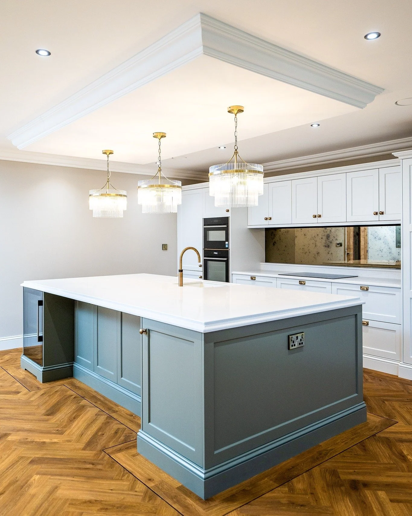 A few shots from Hornbeam House, a stunning new build home offering over 3,000sq/ft of exceptional living accommodation ✨

📌 Owmby by Spital
🏡 @hortonsrosie