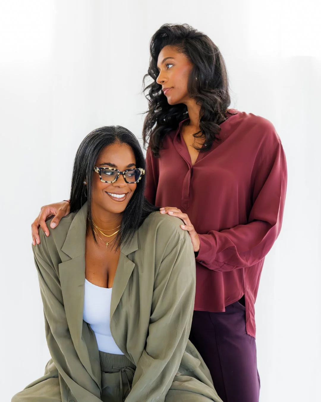 This shoot worked because @stefandbriwellness came in with a really clear vision 🤍⁠
⁠
My role was to help translate that into images that felt natural, elevated, and true to how they actually show up. Making small adjustments, paying attention to mo