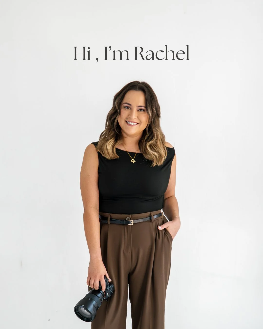 a little more about me 📸⁠
⁠
i&rsquo;m a brand and portrait photographer based in phoenix and scottsdale, arizona, and i work with small businesses, entrepreneurs, and creatives to create photos they can actually use across their brand. most of what 