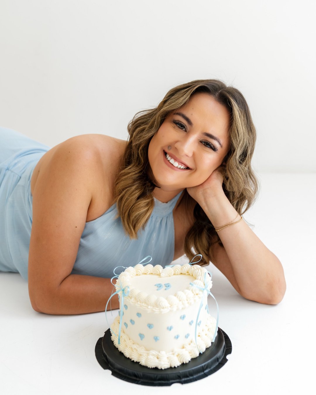 33 🎉⁠
⁠
Okay HOW. 😂⁠
⁠
All I know is my 30s have been the best thing that ever happened to me and 33 is about to be no different.⁠
⁠
I feel really grateful, really excited, and really really ready. 💛⁠
⁠
Thank you to everyone who shows up for me. I