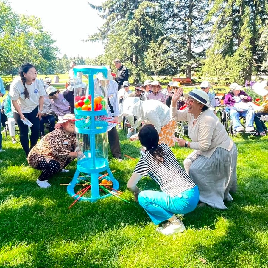 It's bumpin' this weekend at SCCEFC! 🙌

Our three congregations are making the most of summer in their own ways:
💜 Our Cantonese church family took part in a charity walk supporting cancer research.
🌳 Our Mandarin church family gathered outdoors f