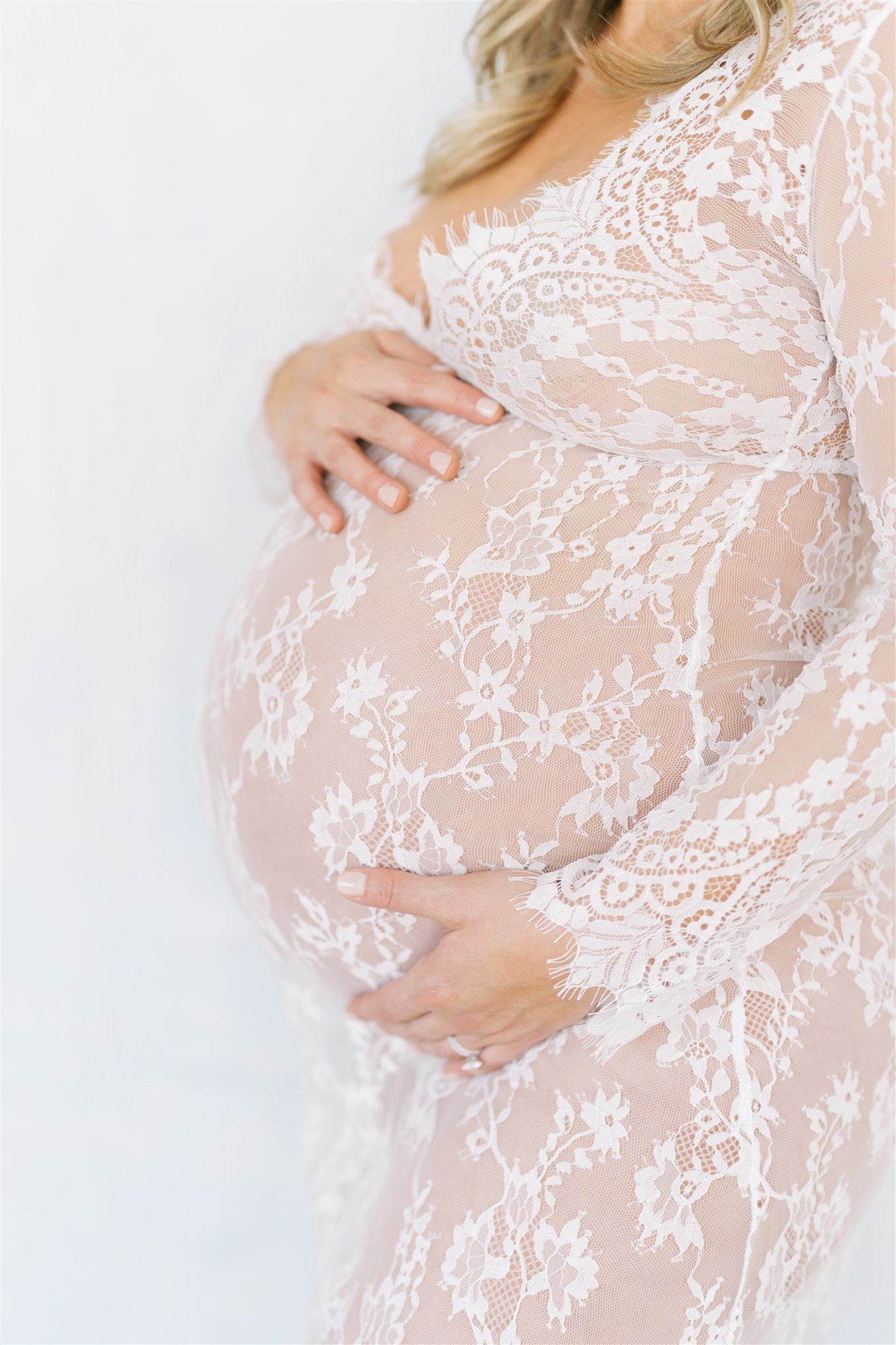 sarah maternity session-04.jpeg