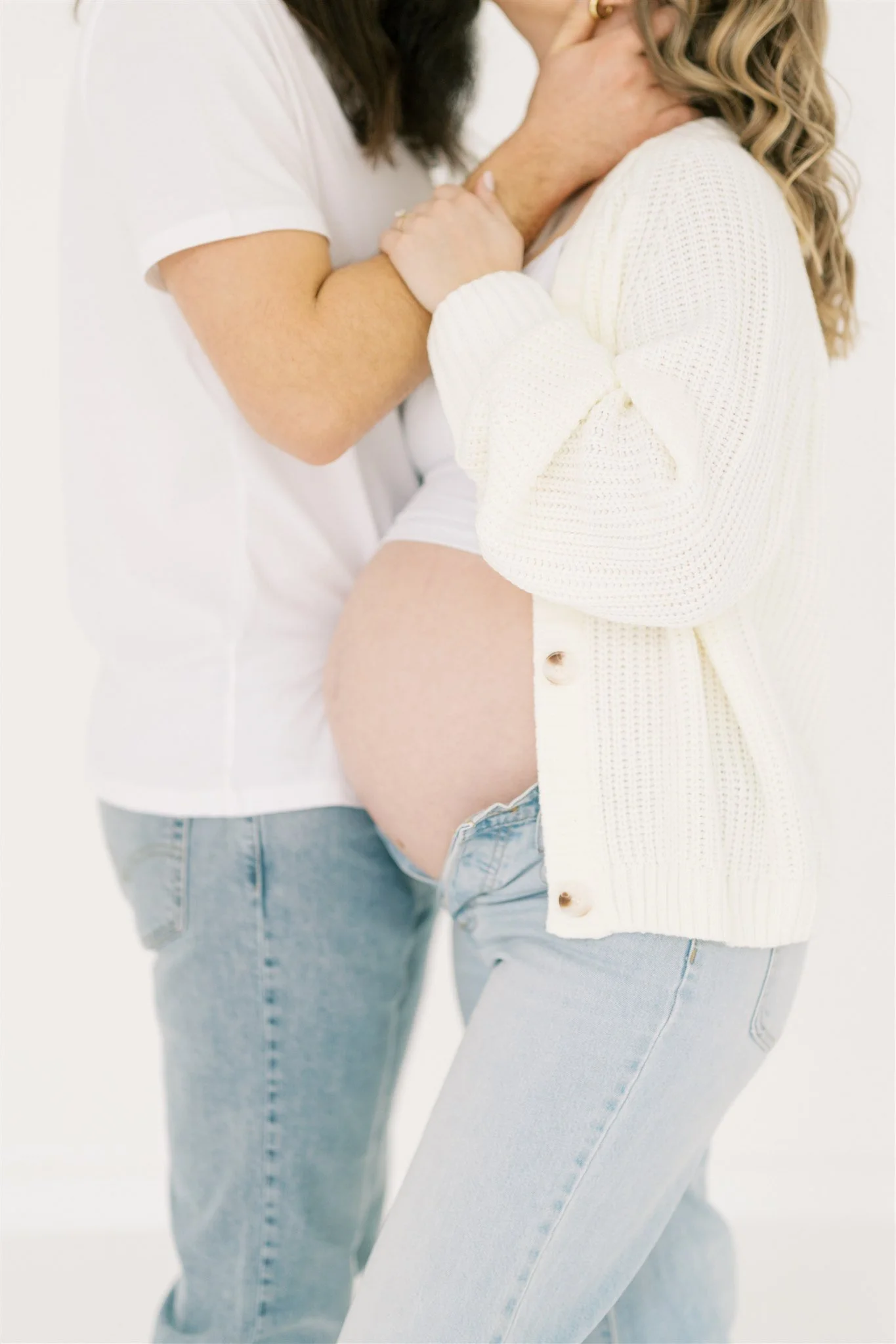 studio mini maternity session-075.jpeg