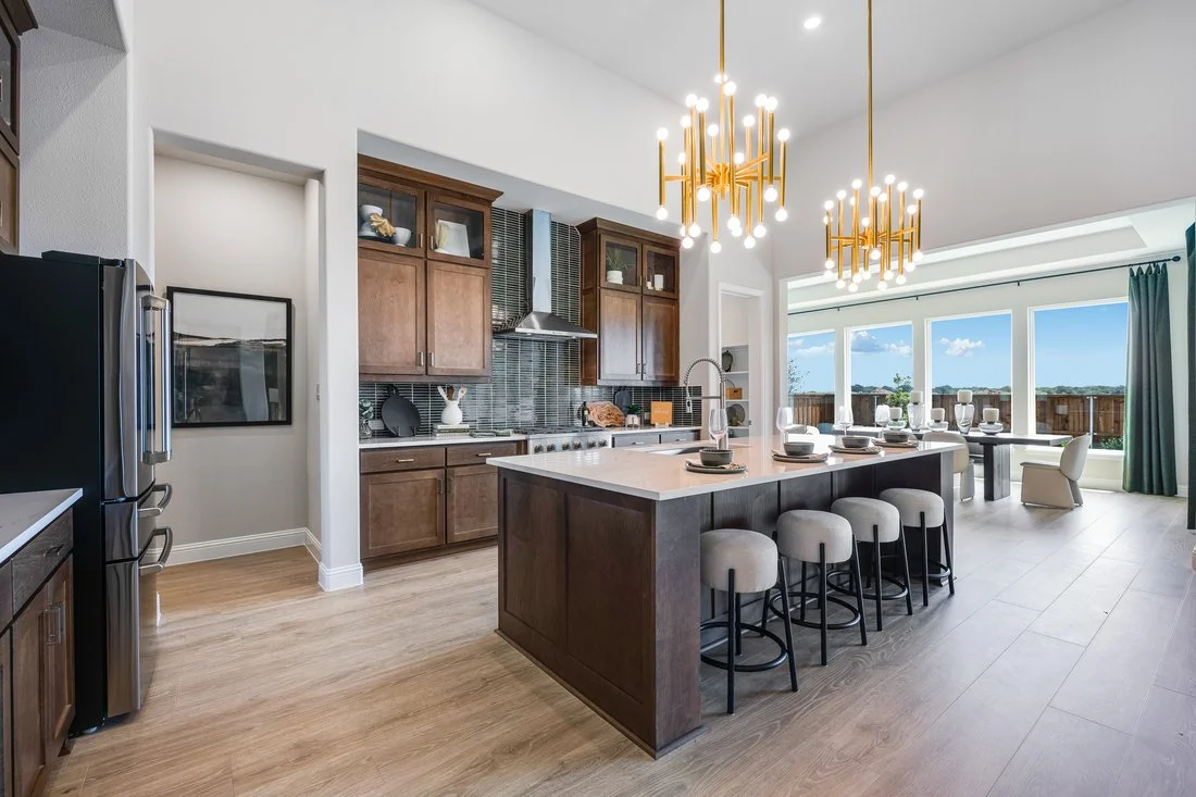 hj-tx-dallas-the-ranch-at-uptown-celina-courtney-lot-10c-kitchen-03.jpg