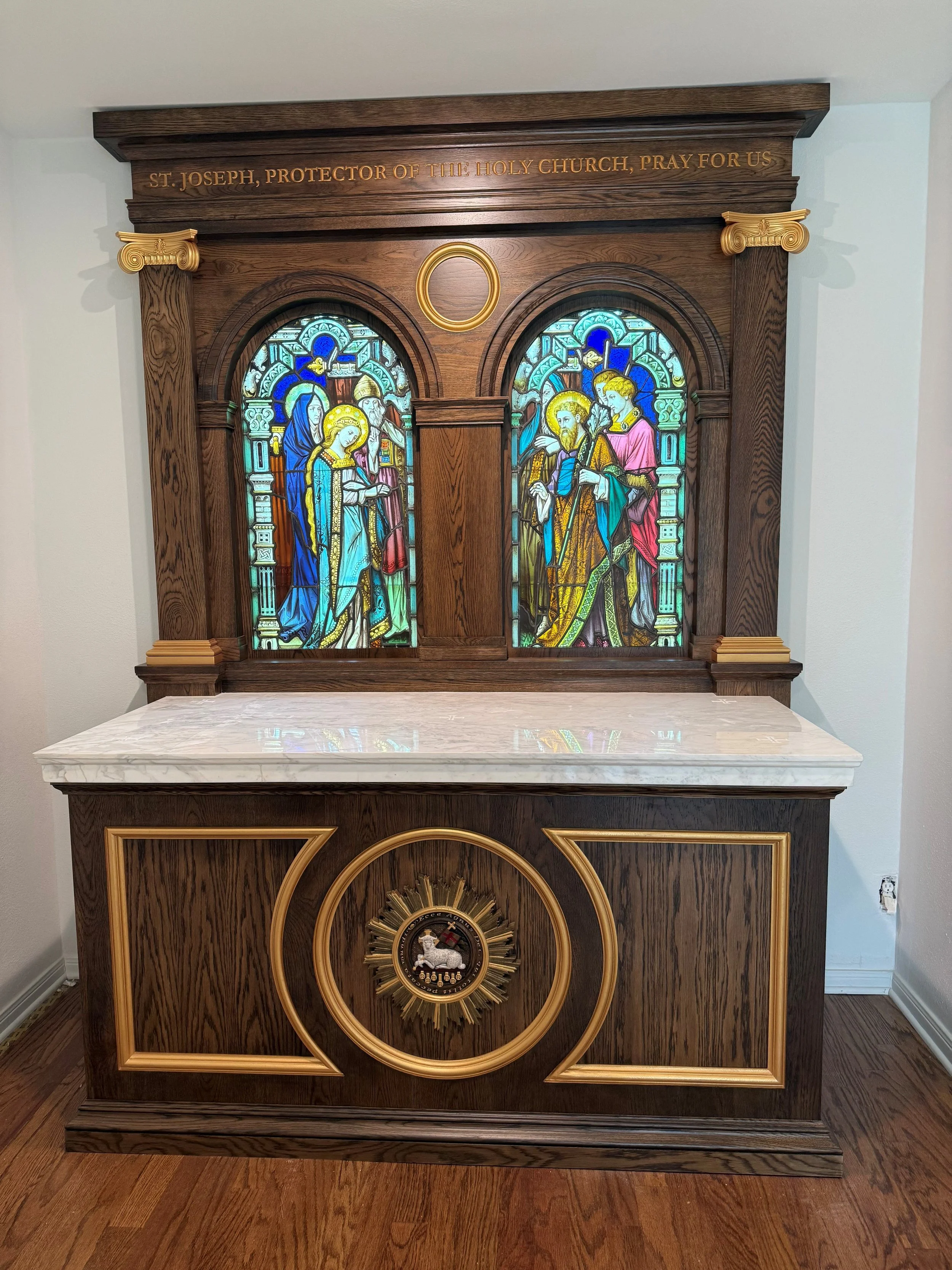 Altar2.jpg