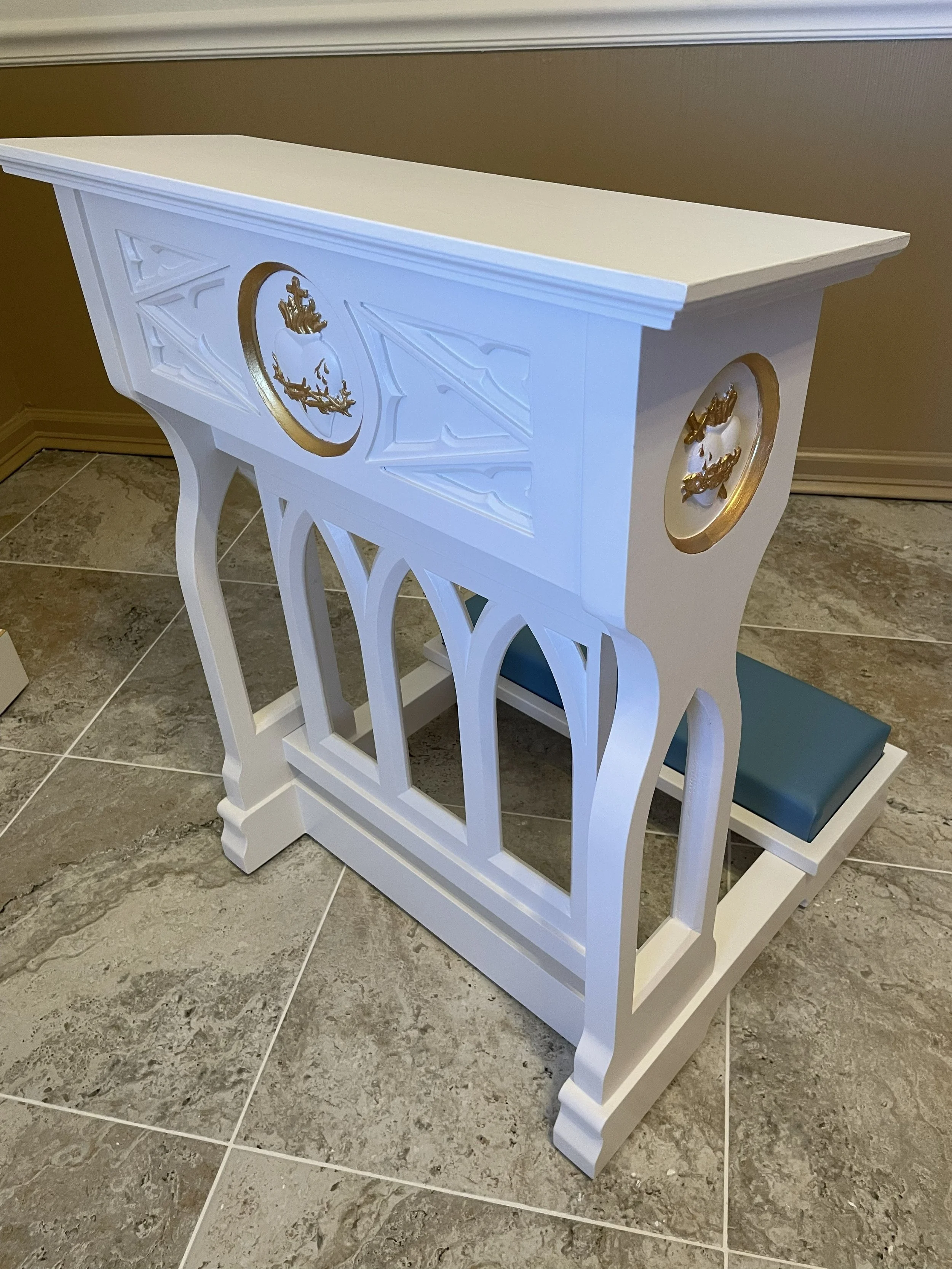 Kneeler for home prayer room