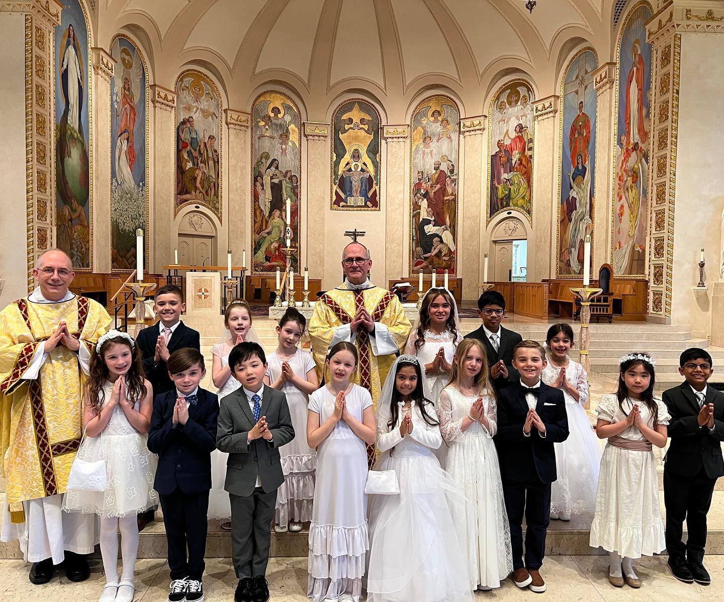 Holy First Communion 
🕊️✝️🤍
#cathedralschool #catholicschool #firstcommunion